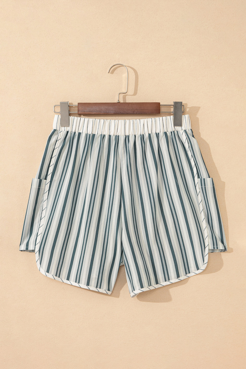 Gray Stripe Elastic Waist Cargo Pocket Casual Shorts