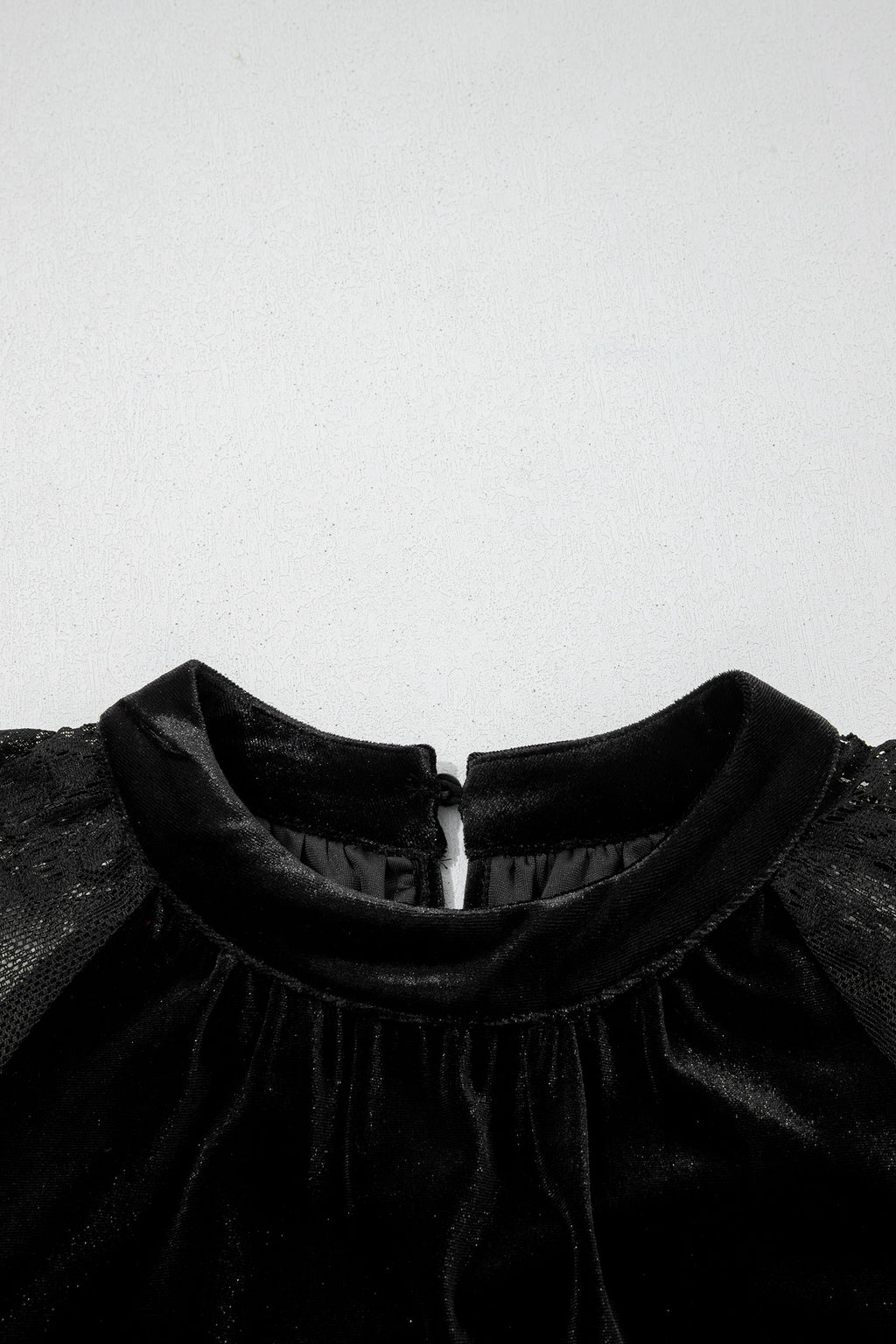 Color Black Solid Color Sheer Lace Long Sleeve Patchwork Stand Neck Velvet Blouse