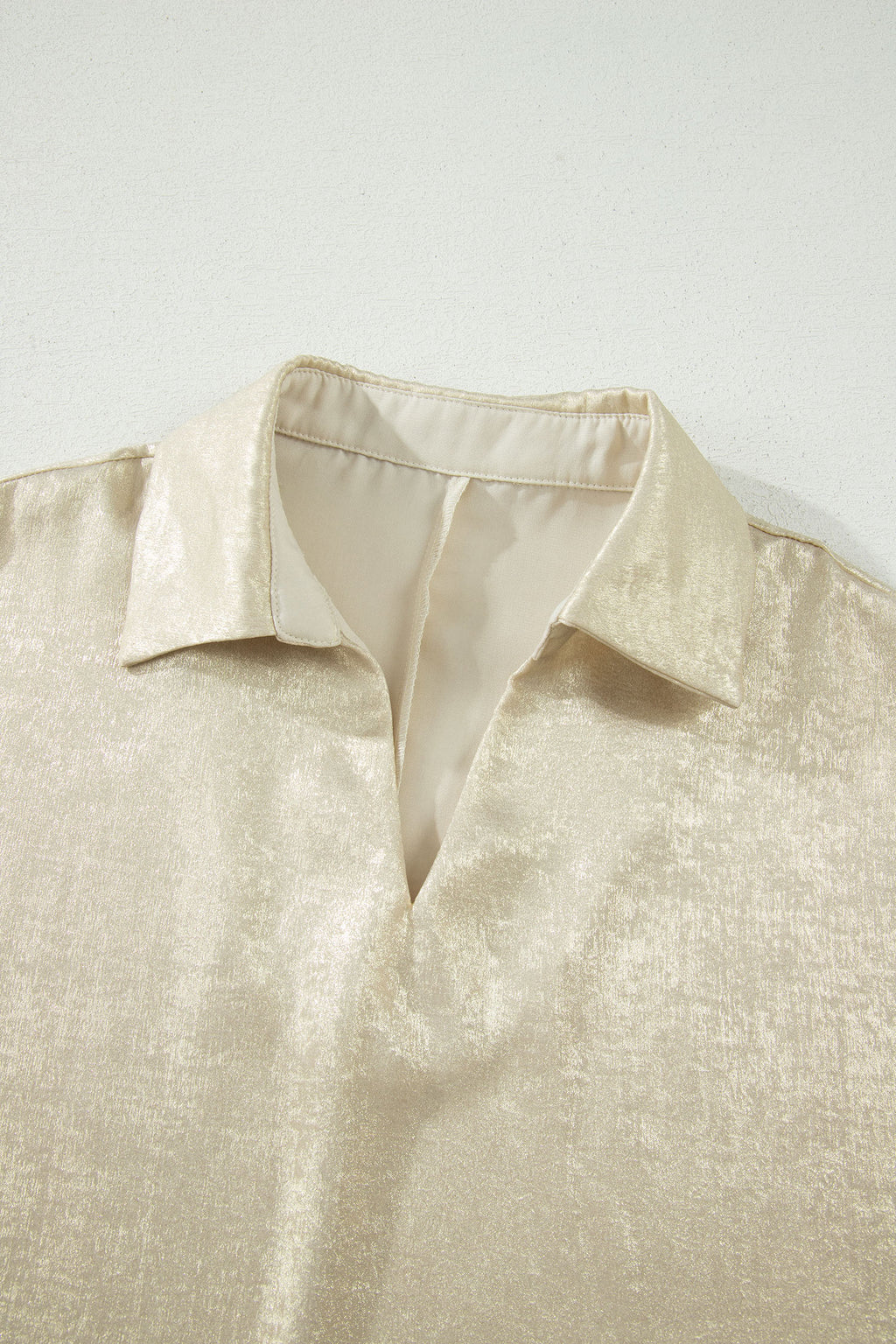 Casual Collared V Neck Half Sleeve Metallic Top