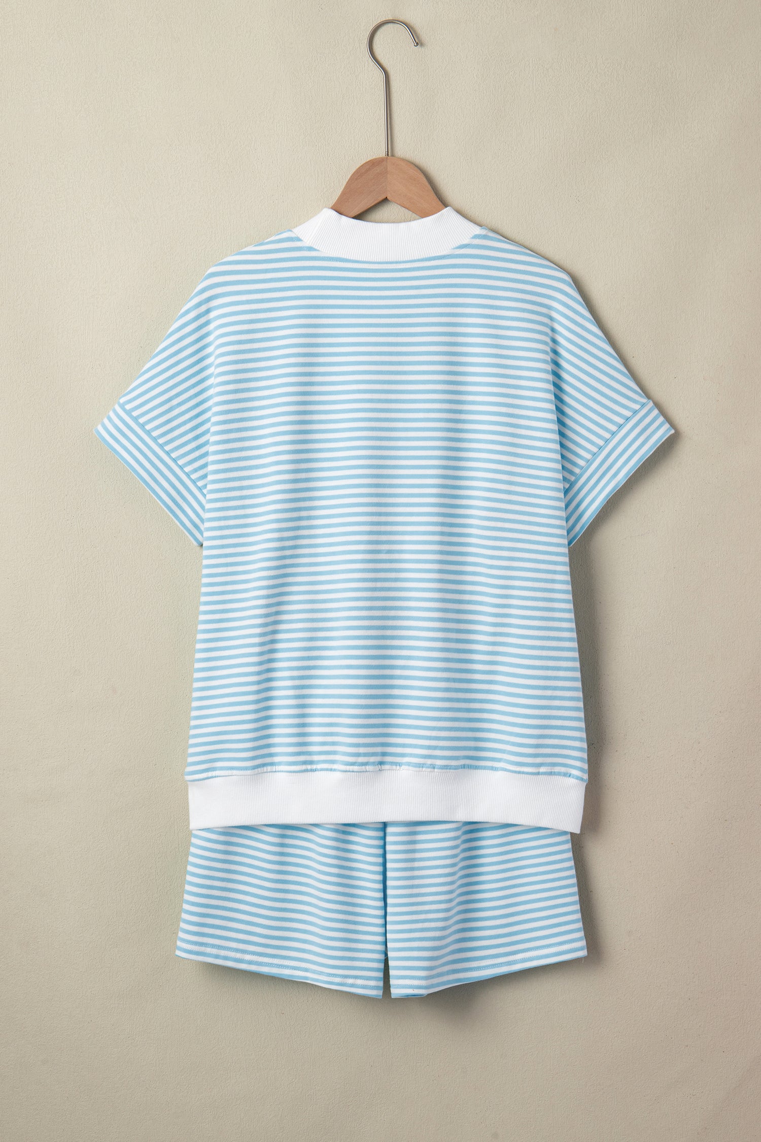 Pink Stripe Cuffed Sleeve Contrast Mock Neck Tee Casual 2pcs Short Set
